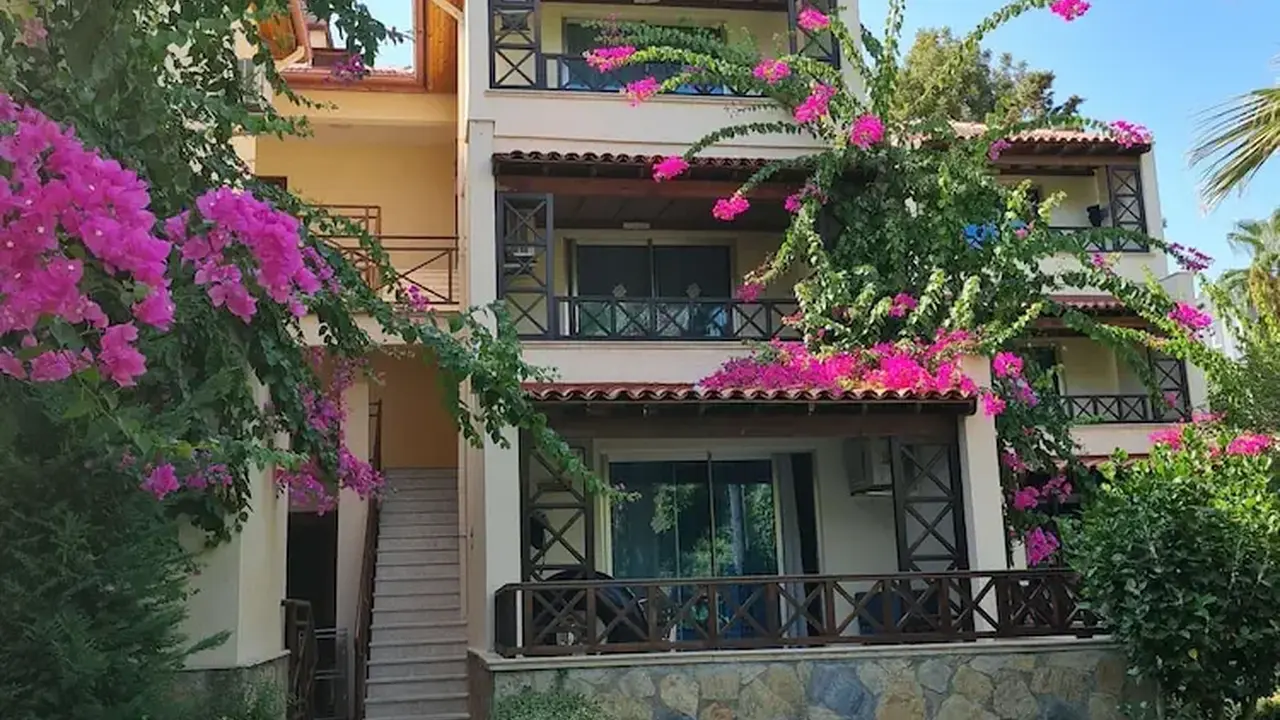 Saphir Hotel & Villas