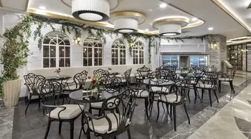 SAPHIR HOTEL & VILLAS