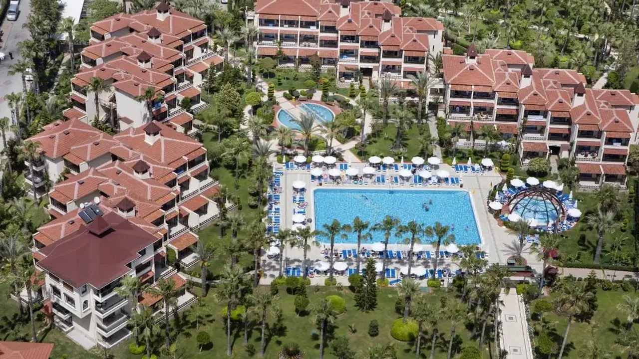 SAPHIR HOTEL & VILLAS