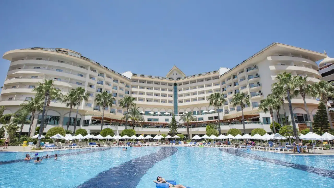 SAPHIR RESORT & SPA