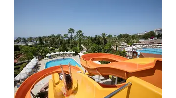 SAPHIR RESORT & SPA