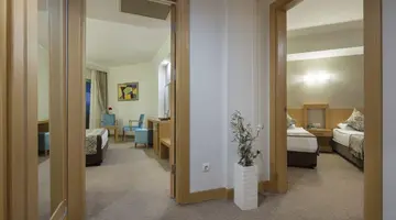 SAPHIR RESORT & SPA