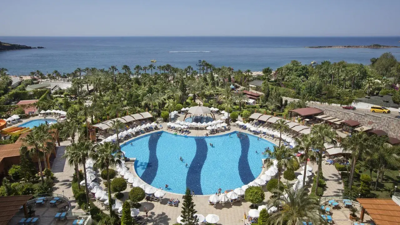 SAPHIR RESORT & SPA