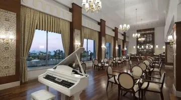 SAPHIR RESORT & SPA