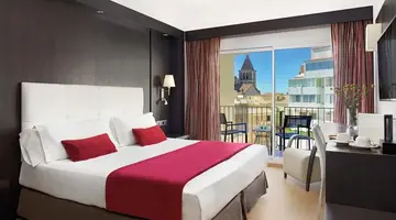 Saratoga Hotel