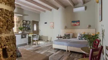 Sarpidon Apartments