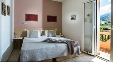 Sarpidon Apartments