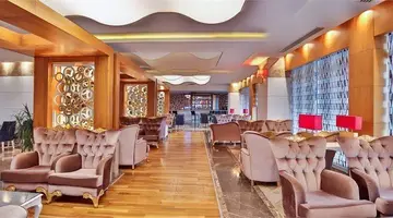Saturn Palace Resort