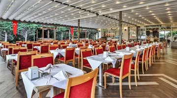 Saturn Palace Resort