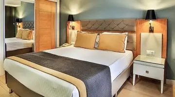 Saturn Palace Resort