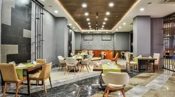 Saturn Palace Resort