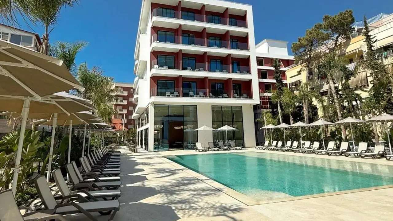 SAVOTEL RESORT