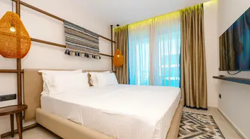 SAVOTEL