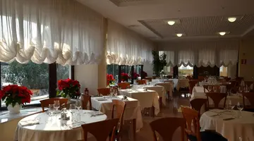 Savoy Beach Hotel & Thermal SPA