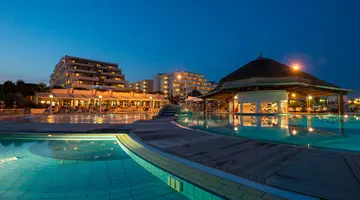 Savoy Beach Hotel & Thermal SPA