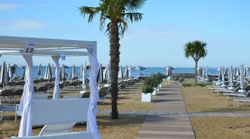 Savoy Beach Hotel & Thermal SPA