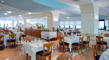 Savoy Beach Hotel & Thermal SPA