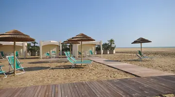 Savoy Beach Hotel & Thermal Spa