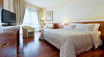 Savoy Beach Hotel & Thermal SPA