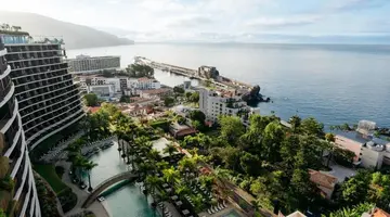 Savoy Palace - The Leading Hotels of the World - Savoy Signature