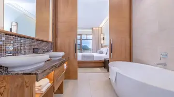 SAVOY RESORT & SPA
