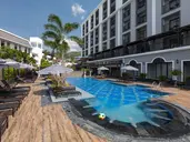SAWADDI PATONG RESORT & SPA BY TOLANI