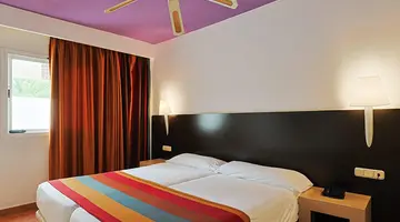 SBH Monica Beach