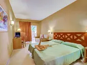 SBH Nautilus Beach