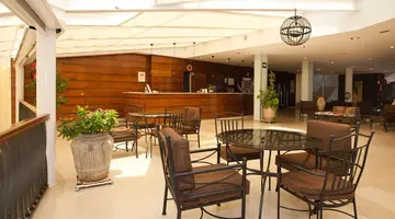 SBH Royal Monica