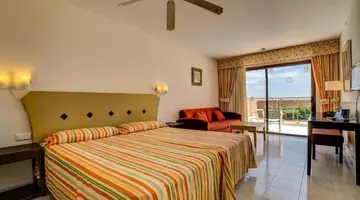 SBH Taro Beach