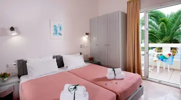 Scala Hotel and Apartments