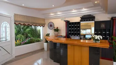 Scala Hotel and Apartments