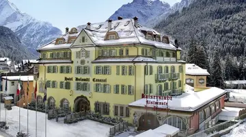 SCHLOSS HOTEL CLUB DOLOMITI