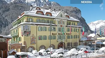 SCHLOSS HOTEL DOLOMITI