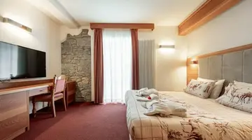 Schloss Hotel Dolomiti****