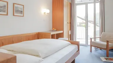 Schweizerhof a Faern Col