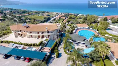 SCOGLIO DEL LEONE HOTEL