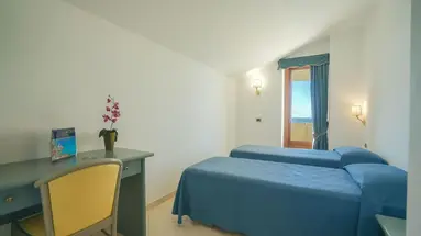 SCOGLIO DEL LEONE HOTEL