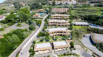 SCOGLIO DEL LEONE HOTEL
