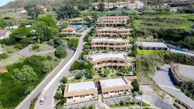 SCOGLIO DEL LEONE HOTEL