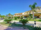 SCOGLIO DEL LEONE HOTEL