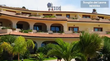 SCOGLIO DEL LEONE HOTEL