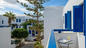 Scorpios Beach Hotel