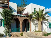 Scorpios Beach Hotel
