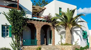 Scorpios Beach Hotel