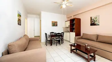 Scorpios Beach Hotel