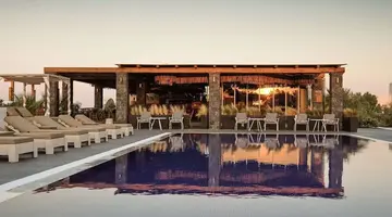 Sea Breeze Santorini Beach Resort Curio