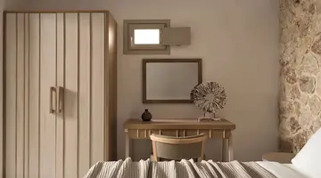 Sea Breeze Santorini Beach Resort Curio