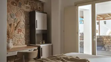 Sea Breeze Santorini Beach Resort Curio