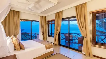 Sea Cliff Resort & SPA